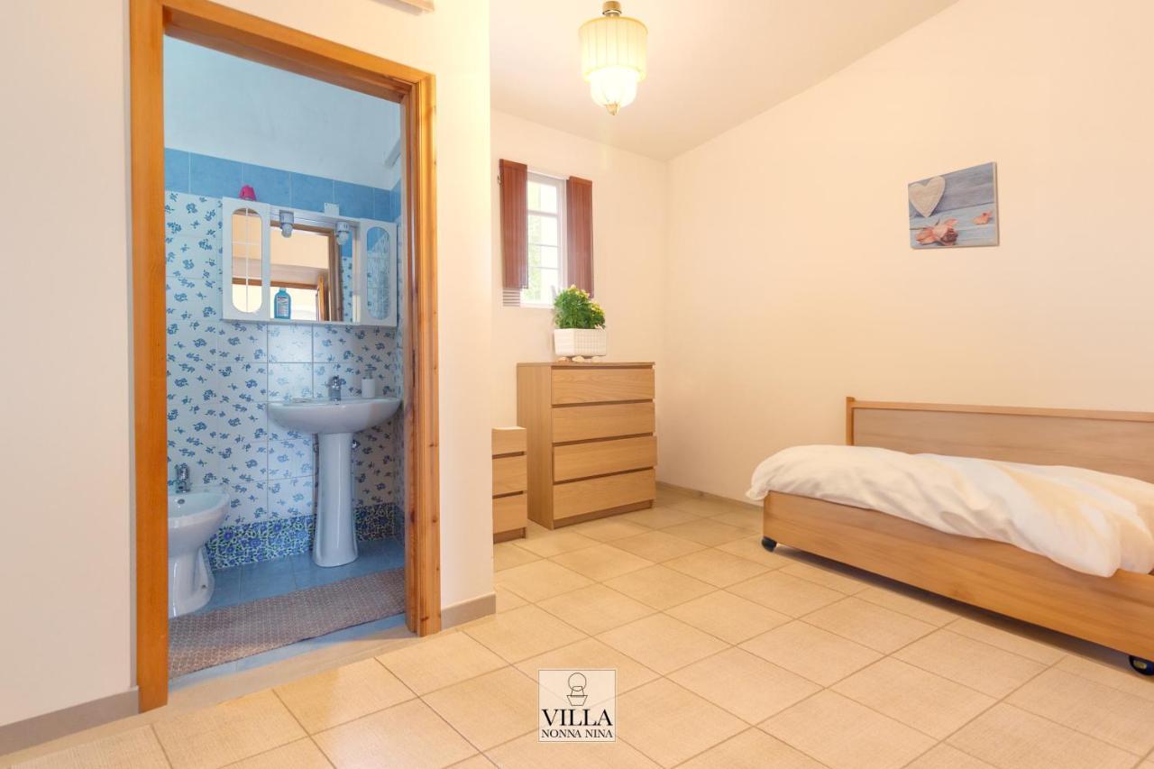 Villa Nonna Nina By La Puglia In Un Trullo Locorotondo Exterior photo